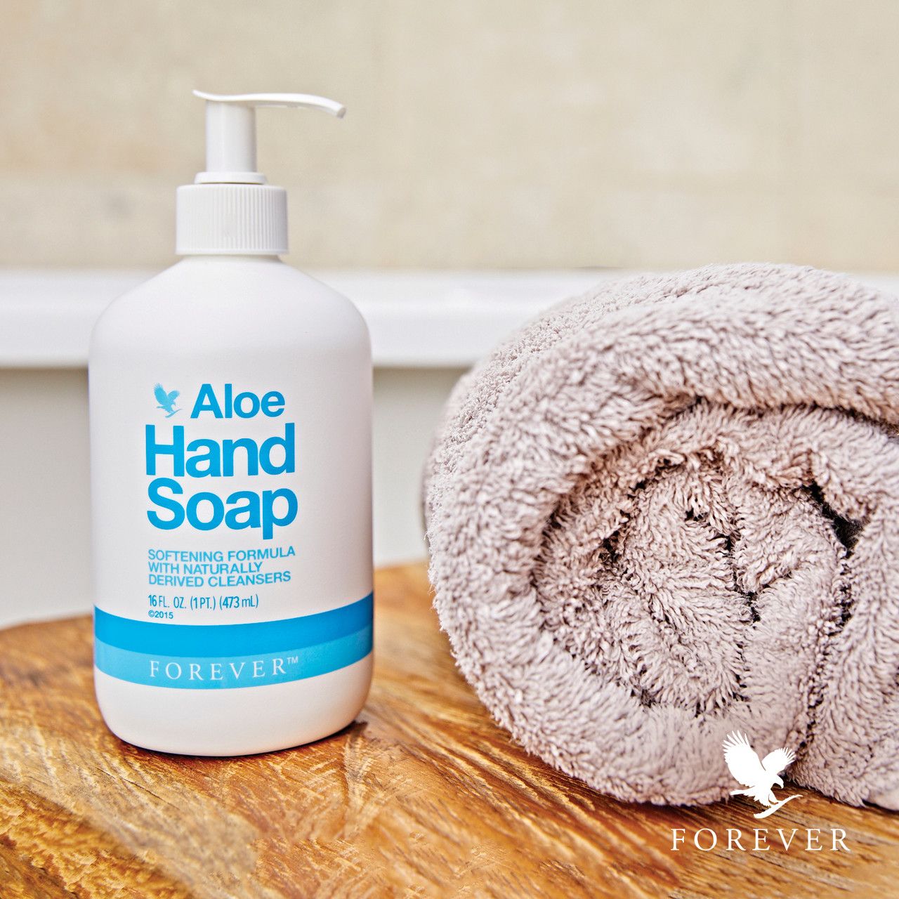 صابون مایع فوراور | Aloe liquid Soap
ویژگی های صابون مایع جدید فوراور (آلوئه لیکوئید سوپ) · کف ملایم · نرم کننده · پاکسازی عمیق پوست · ترکیبی از پاک کننده های طبیعی · مناسب انواع پوست