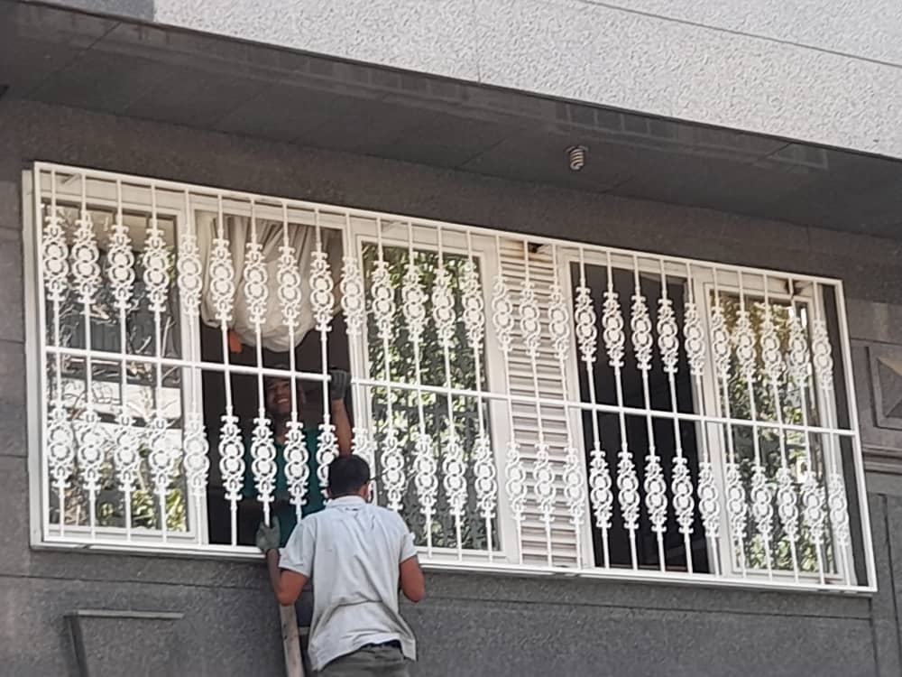 حفاظ فلزی پنجره