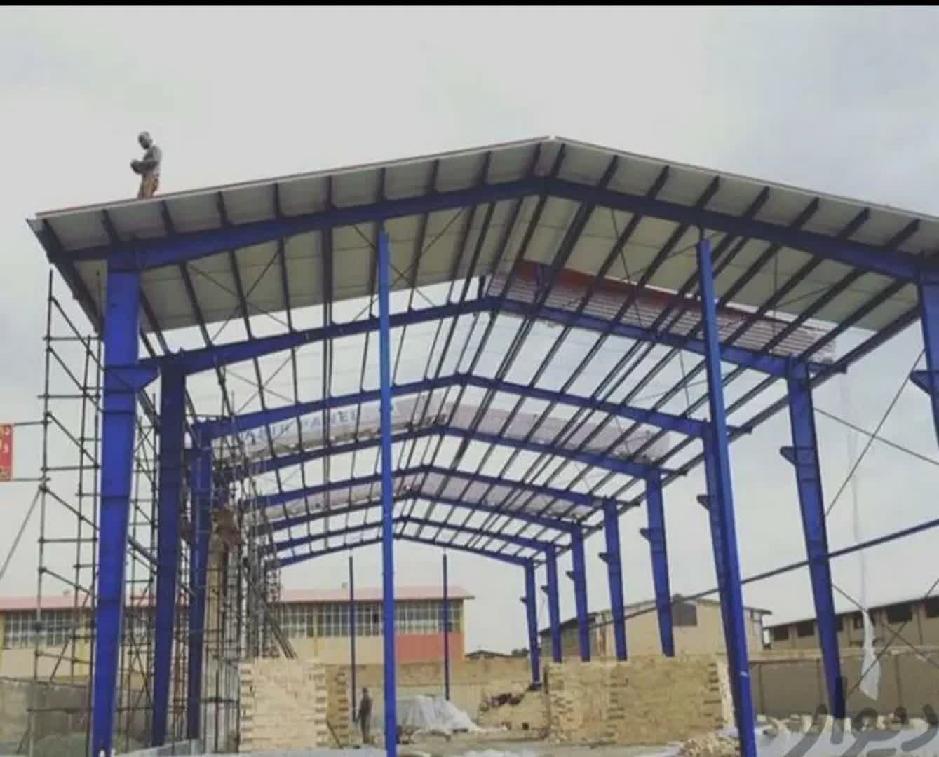 نصب سقف شیروانی