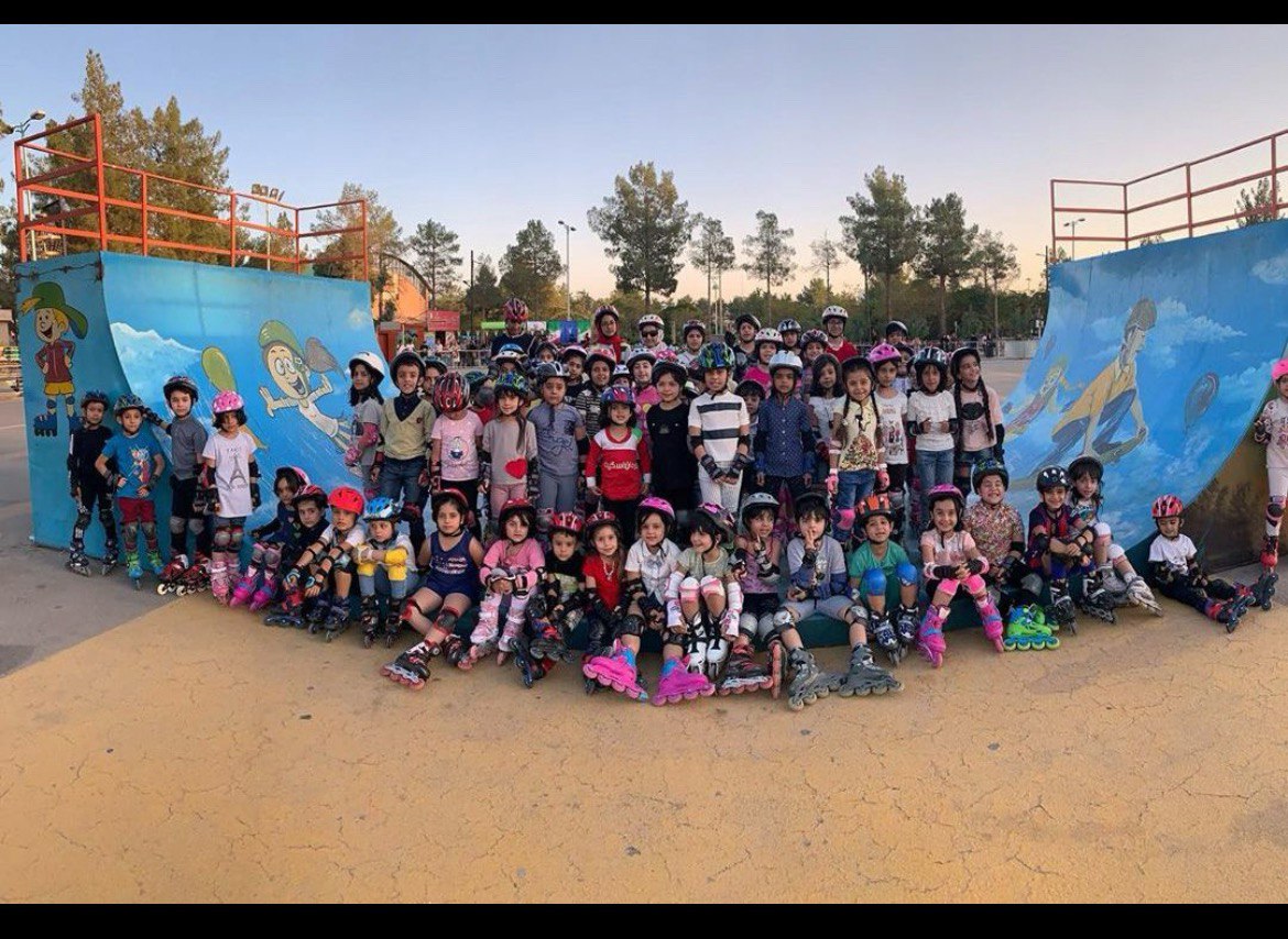 مربی اسکیت در کرمان 