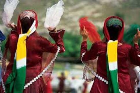 بومگردی ایران بانو