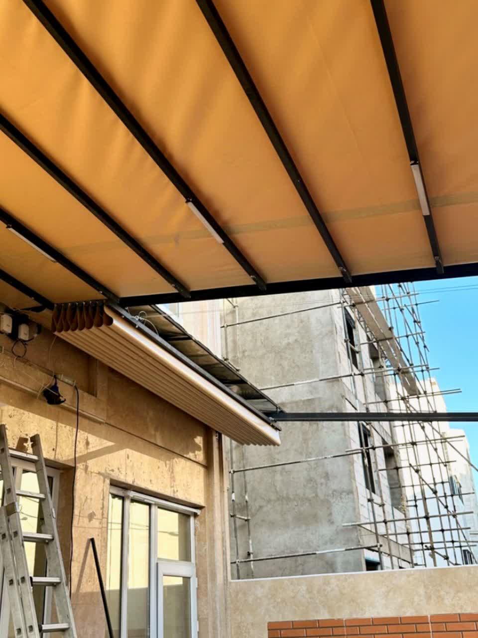 سقف متحرک در مشهد