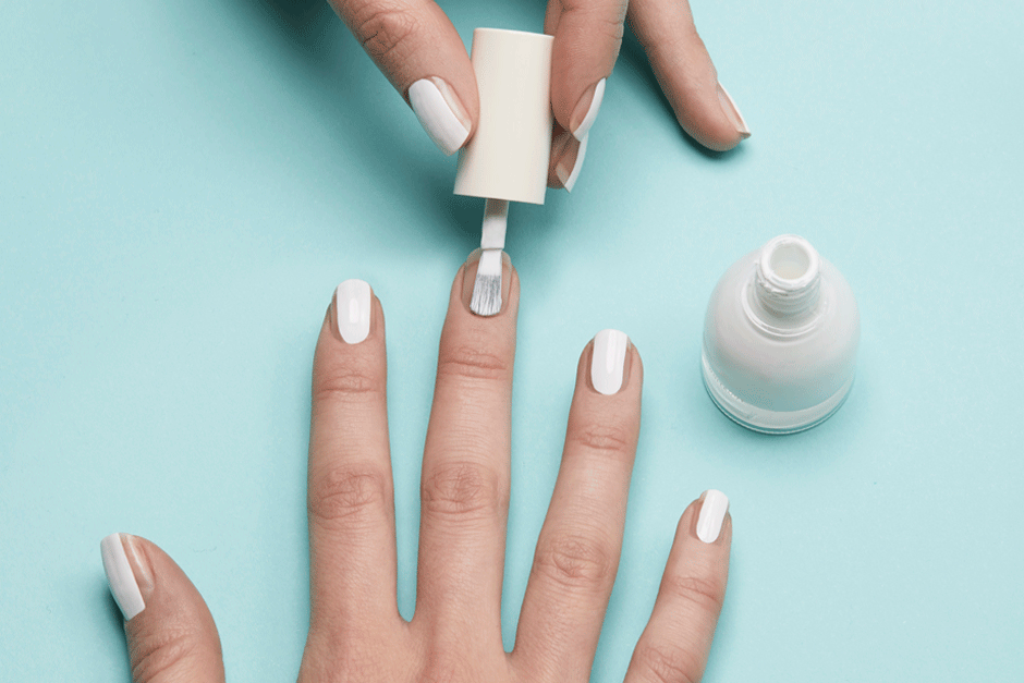 سالن کاشت ناخن در اصفهان