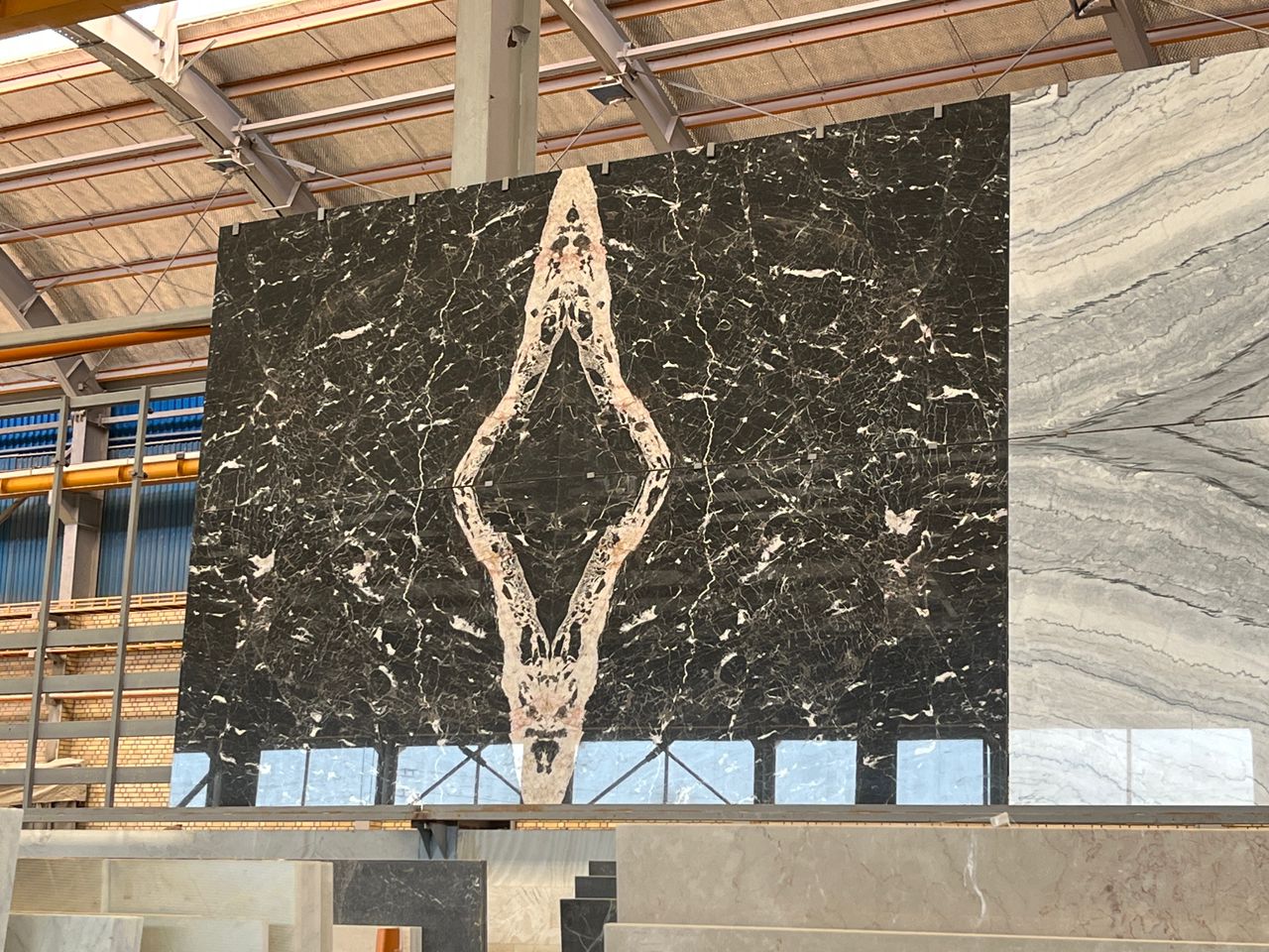 نصب صفحه کابینت سنگی اصفهان