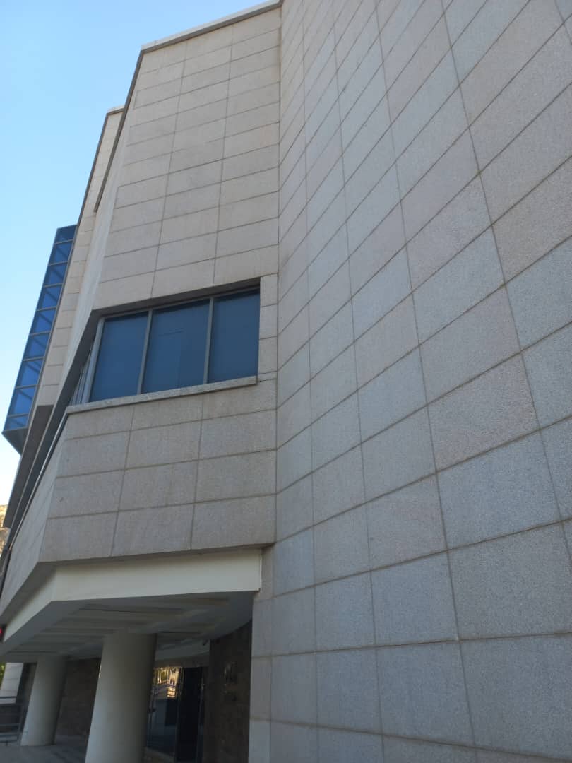 هادی وزیری بیرقدار