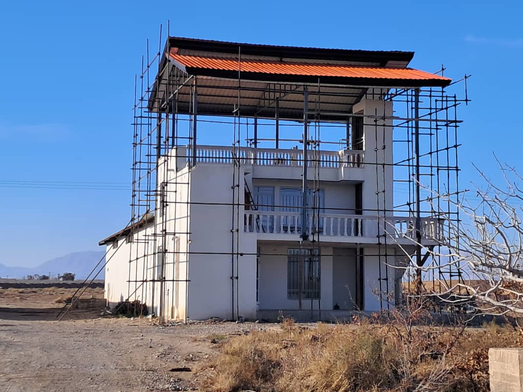 نصب سقف شیب دار در شرق تهران 