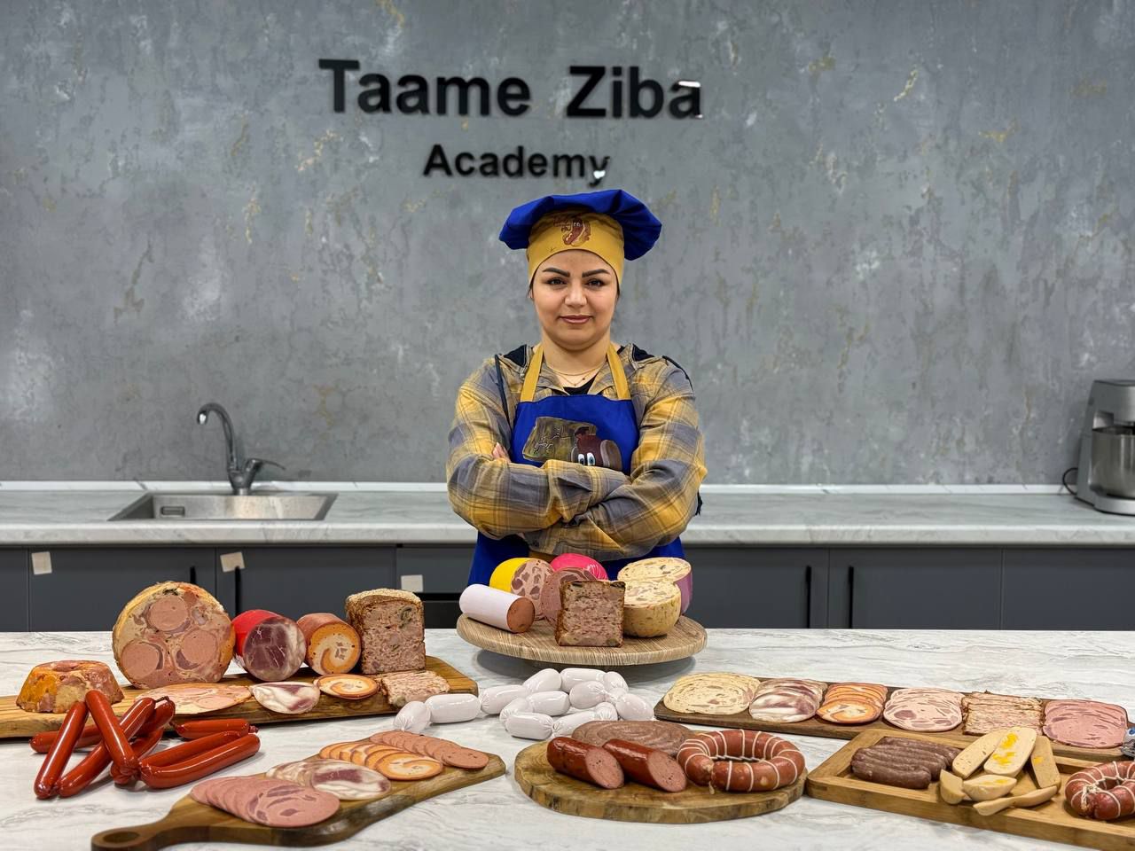 آموزش سوسیس کالباس در اصفهان