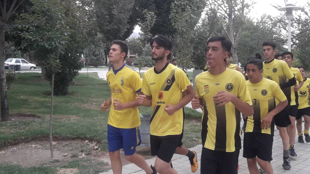 مربی فوتبال اصفهان
