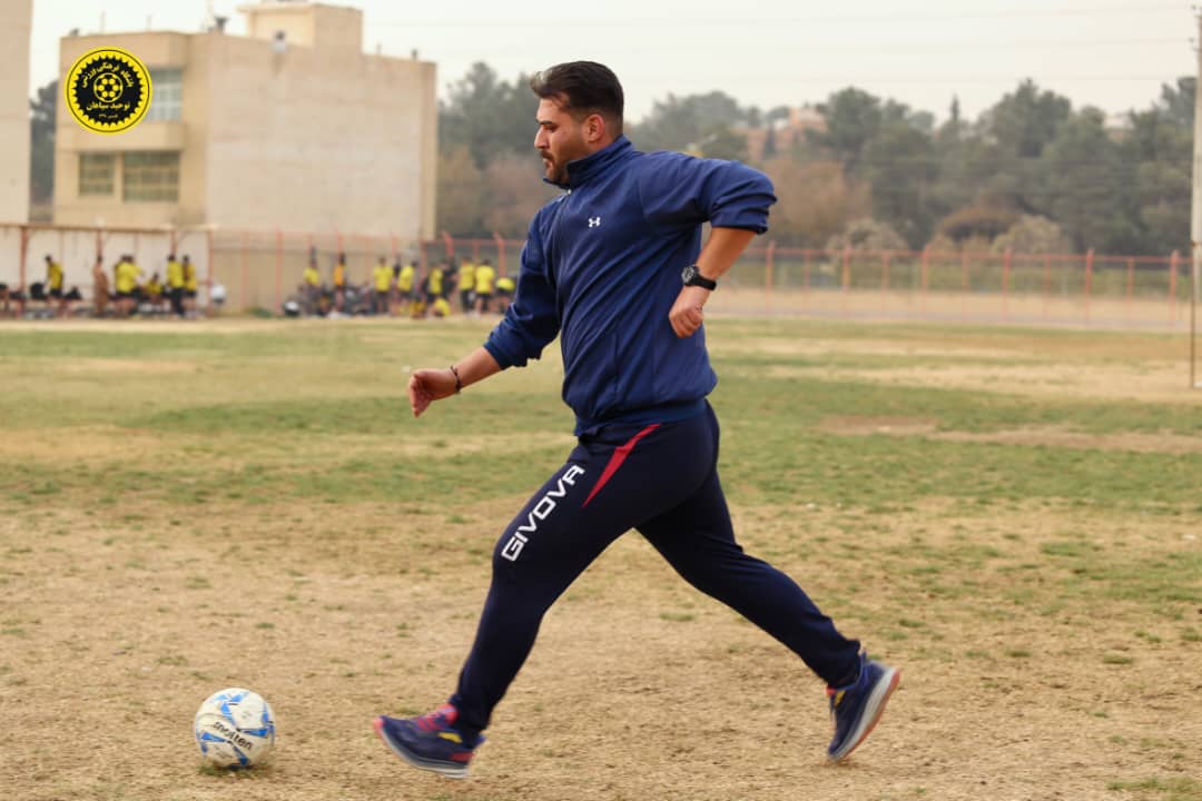 مربی فوتبال اصفهان