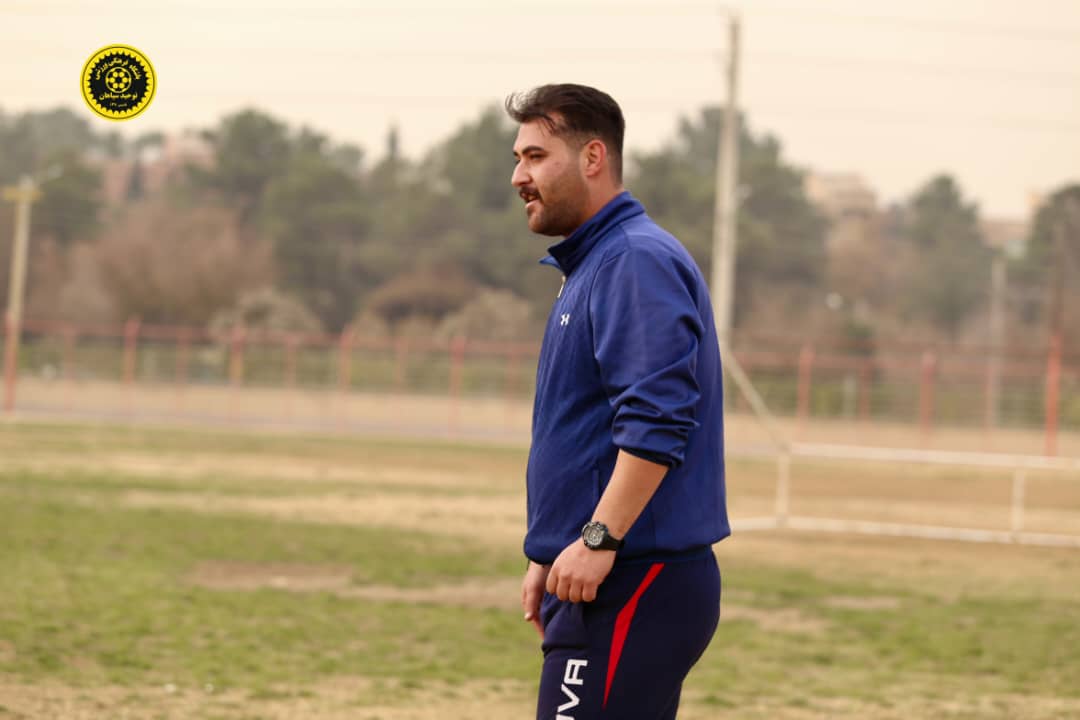 مربی فوتبال اصفهان