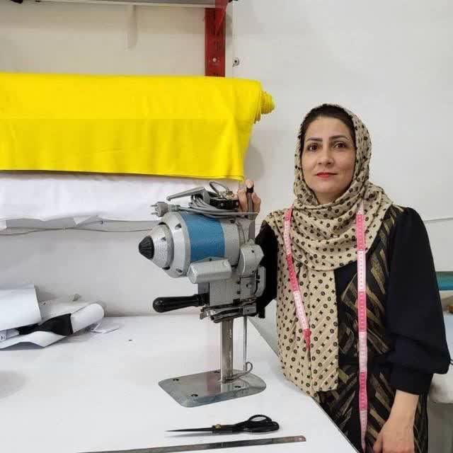 آموزش خیاطی صفر تا صددر منزل بدون پرو09150472683