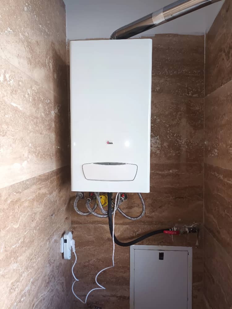 تعمیرات پکیج در اندیشه