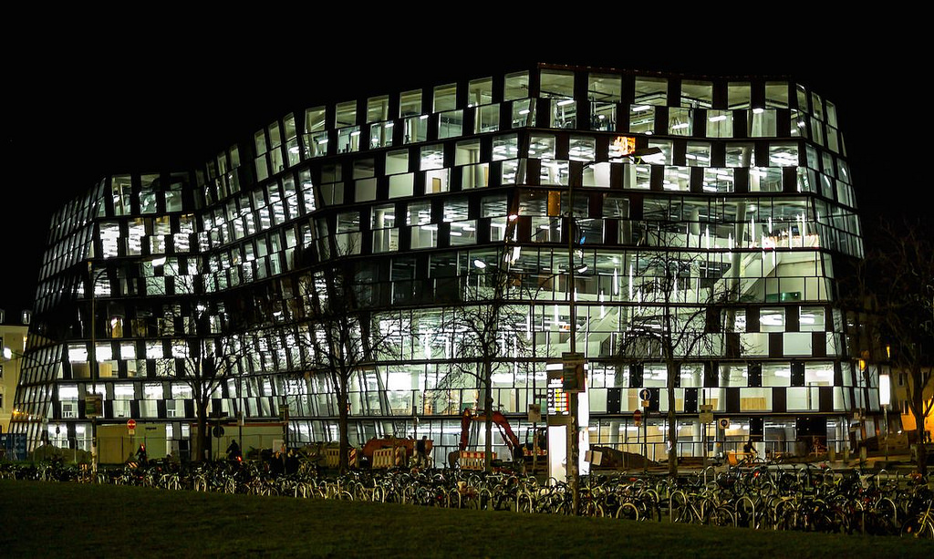 𝕬𝖑𝖎 𝕿𝖆𝖍𝖊𝖗𝖎