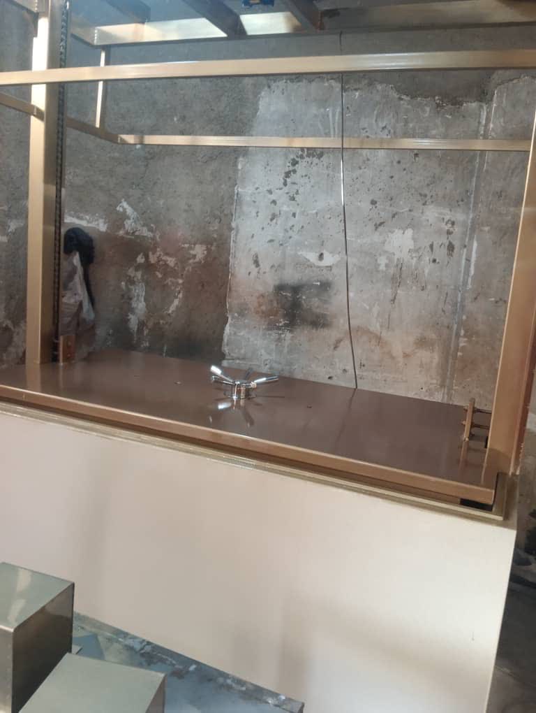 گاوصندوق اسانسوری طلافروشی درتهران