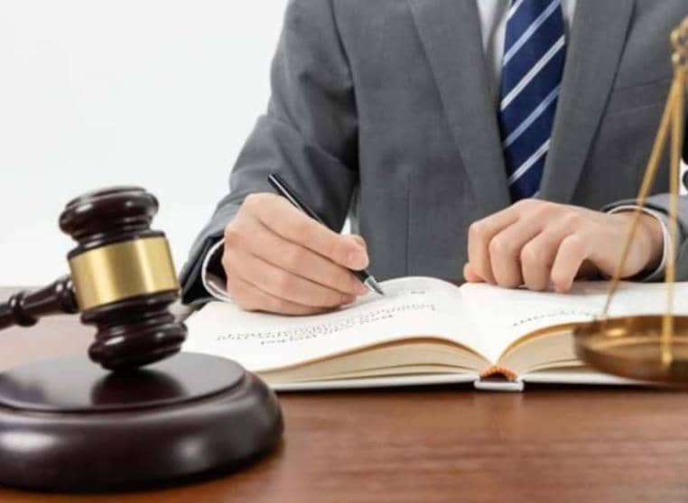 وکیل طلاق در شهین شهر
