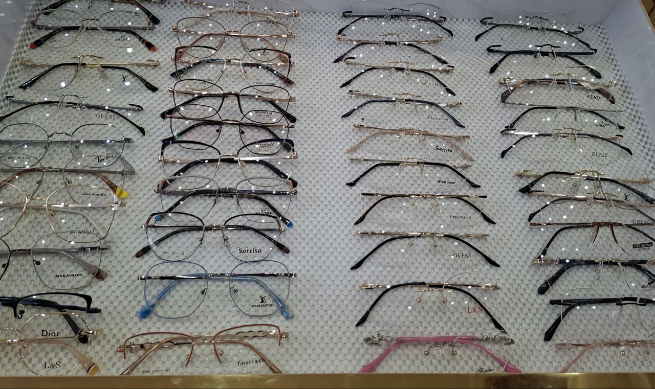  عینک مهدی در  ساری