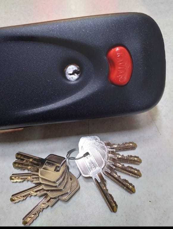 قفل باز کنی در اصفهان 09135945004