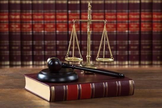 بهترین وکیل ساری
