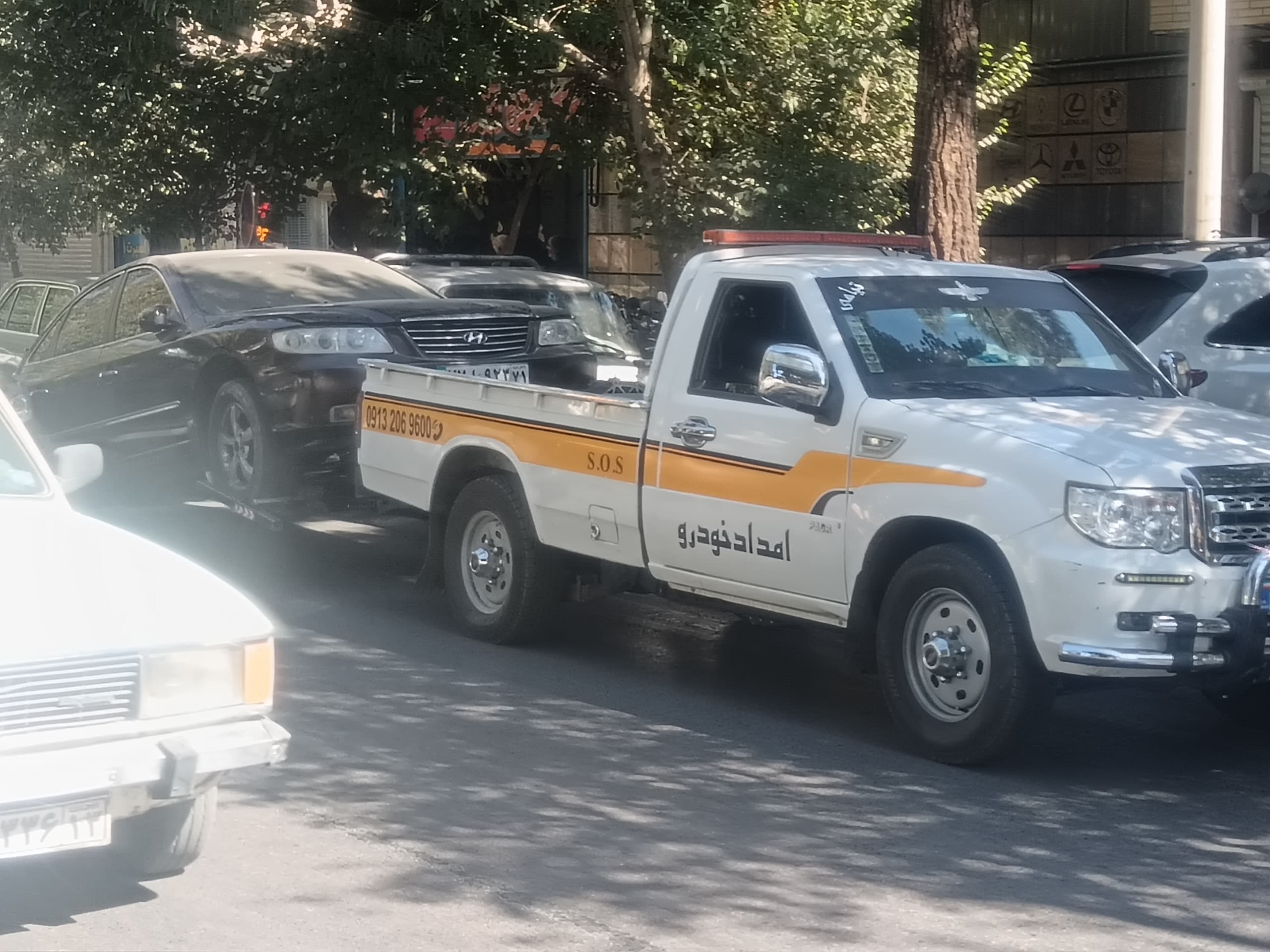 امداد خودرو 24 ساعته در اصفهان