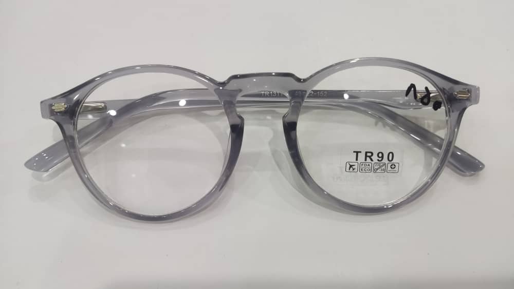 خرید عینک طبی شیراز