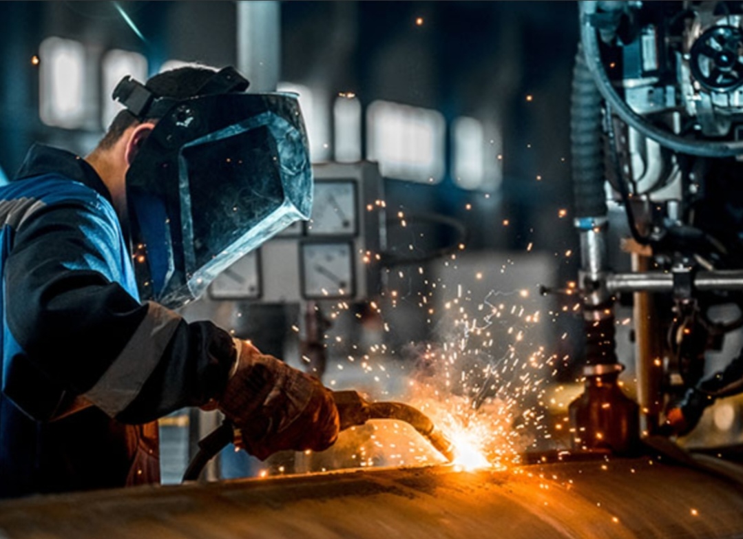 جوشکاری در محل بروجرد 