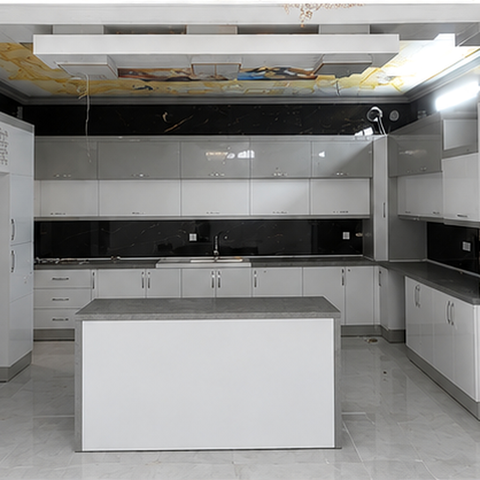کابینت کلاسیک دارکوب