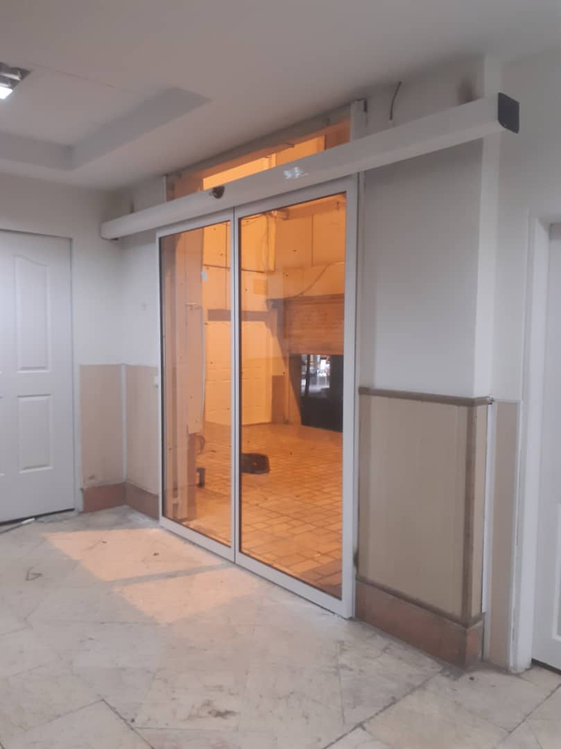 نصب و تعمیر شیشه اتومات