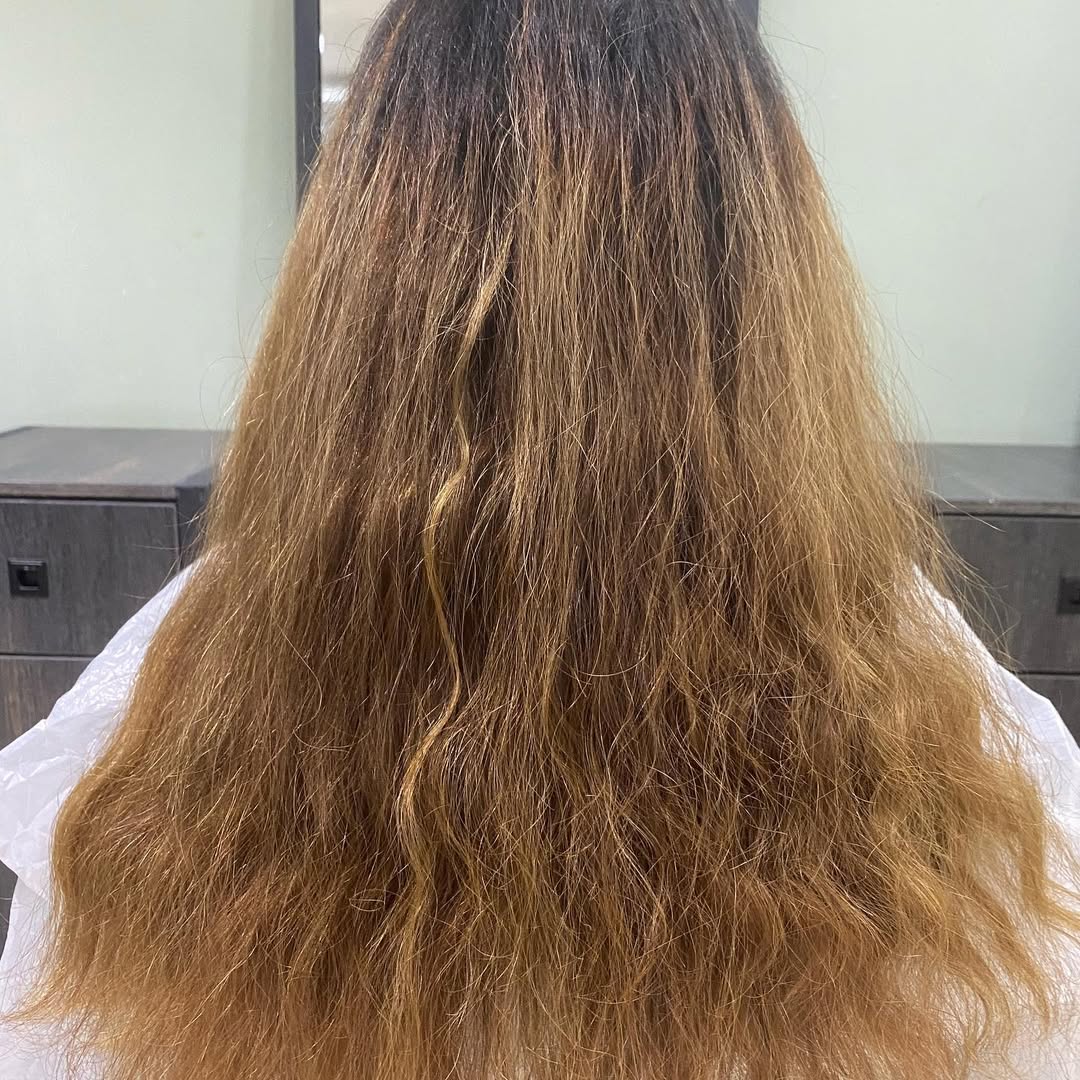 سالن زیبایی
ستارخان 