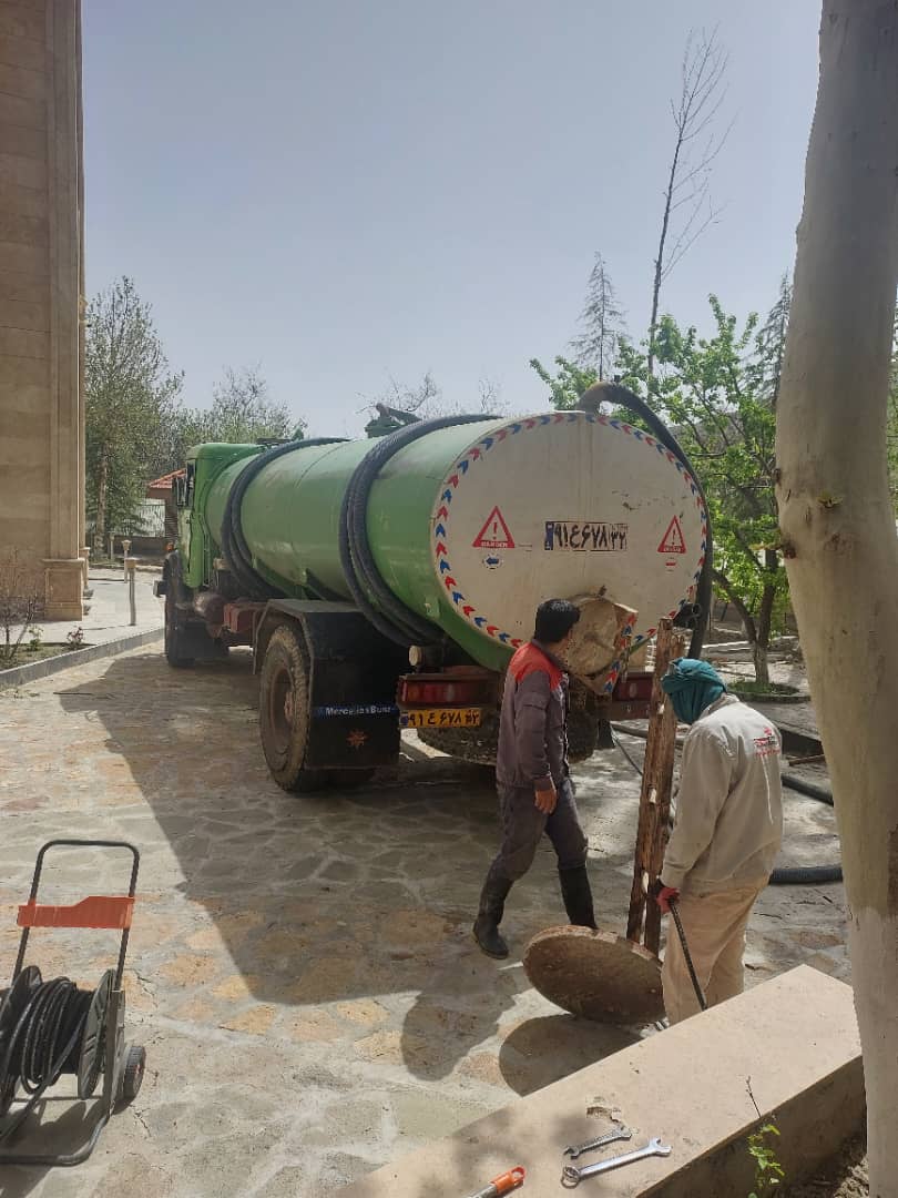 تخلیه چاه در مشهد