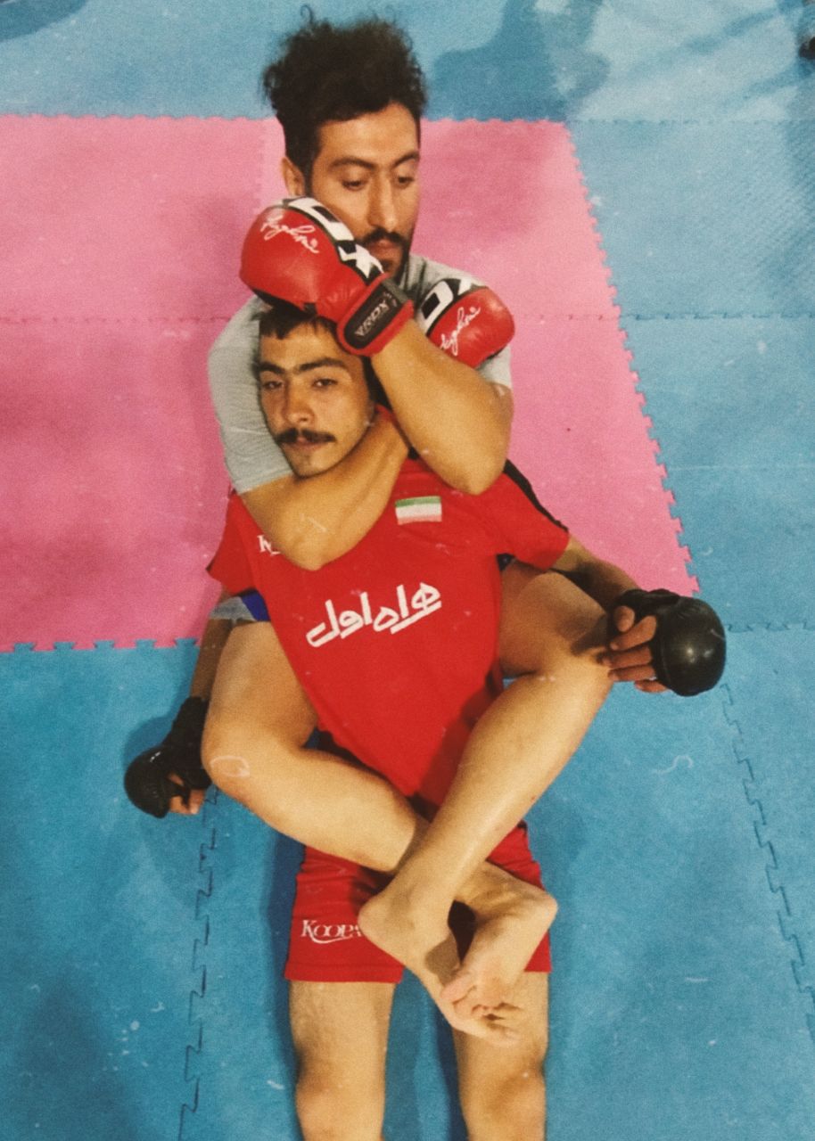 باشگاه رزمی MMA در اصفهان