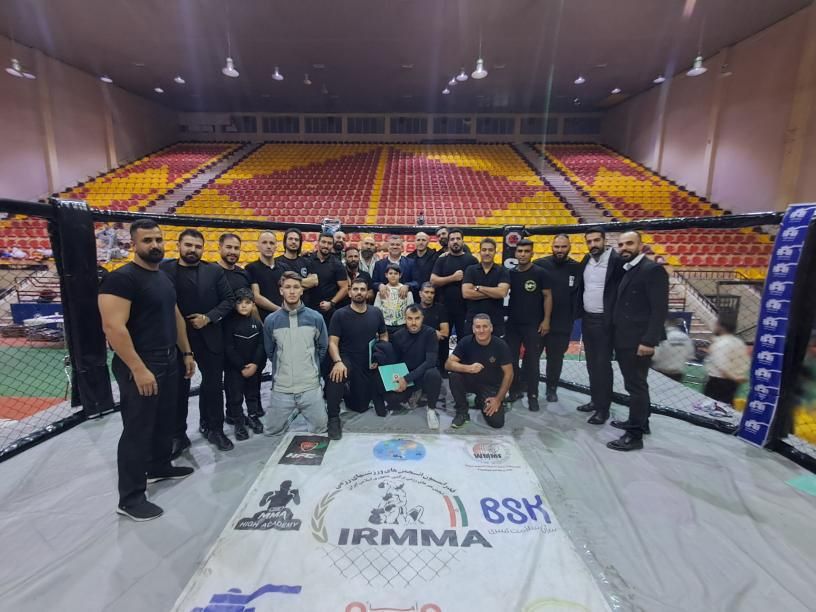 باشگاه رزمی MMA در اصفهان