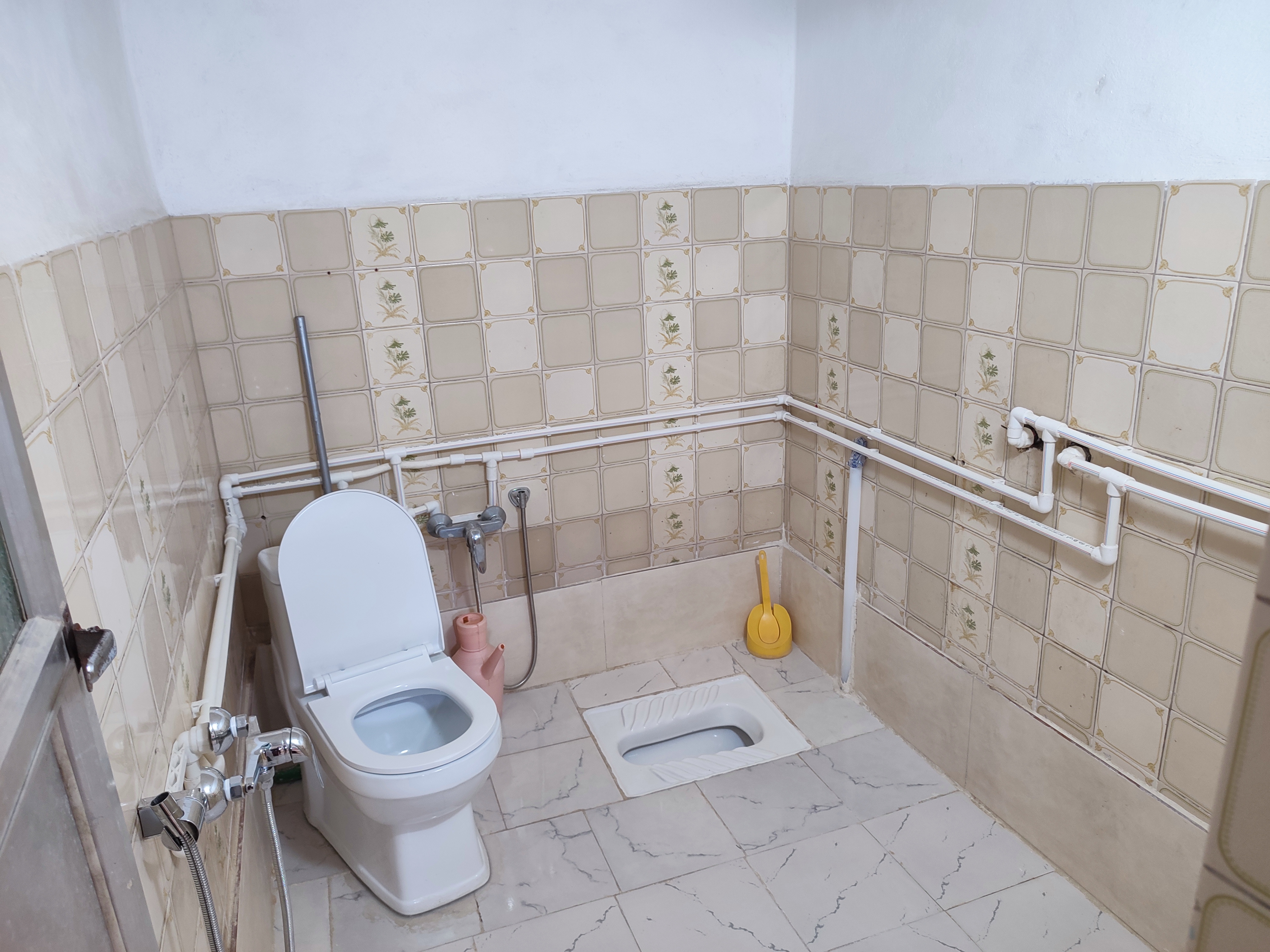 سرویس ایرانی و فرنگی