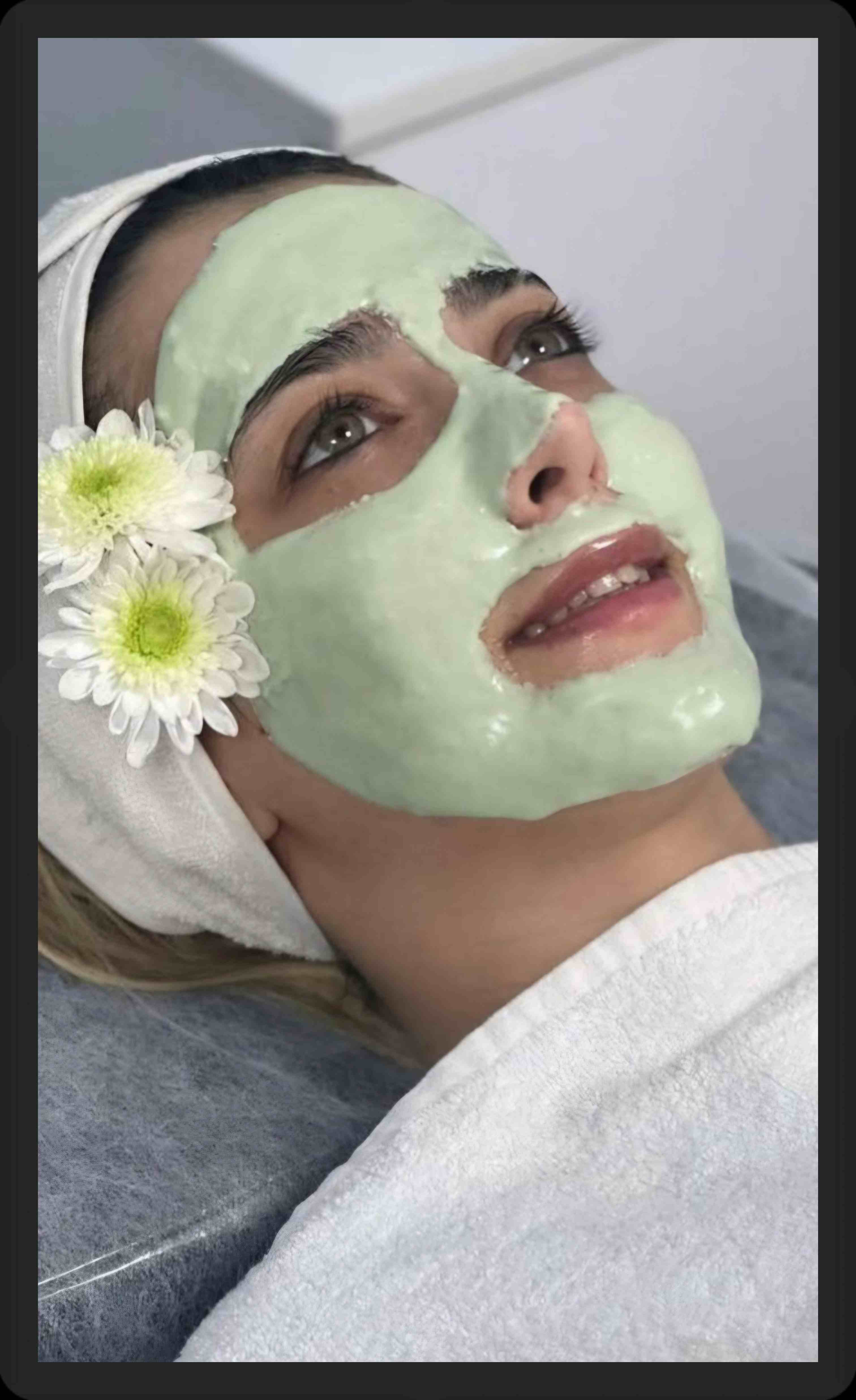 بهترین مرکز فیشیال پوست در شیراز