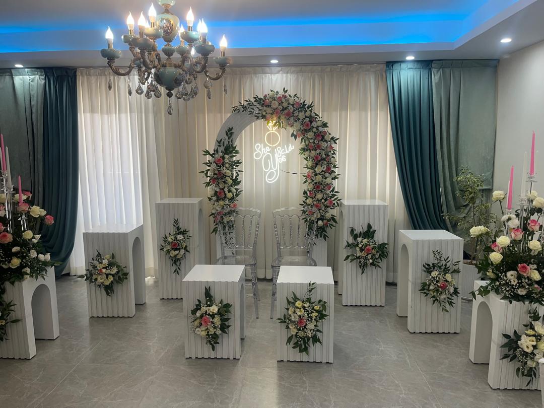 گل آرایی غرب تهران