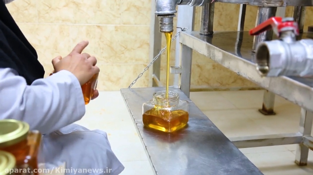 عسل طبیعی شایسته
