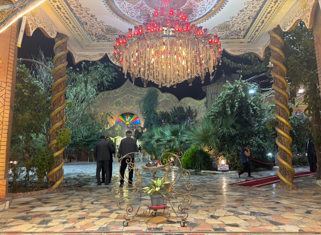 فضای سبز باغ تالار