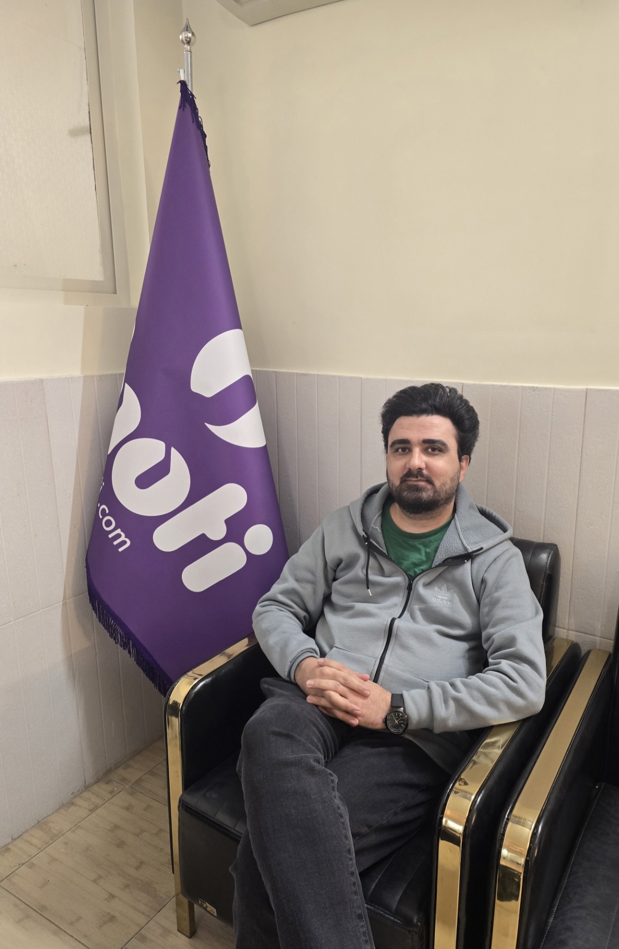 علی خوشحال دستجردی