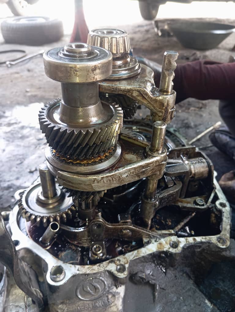 تعمیرگاه تخصصی خودرو دماوند