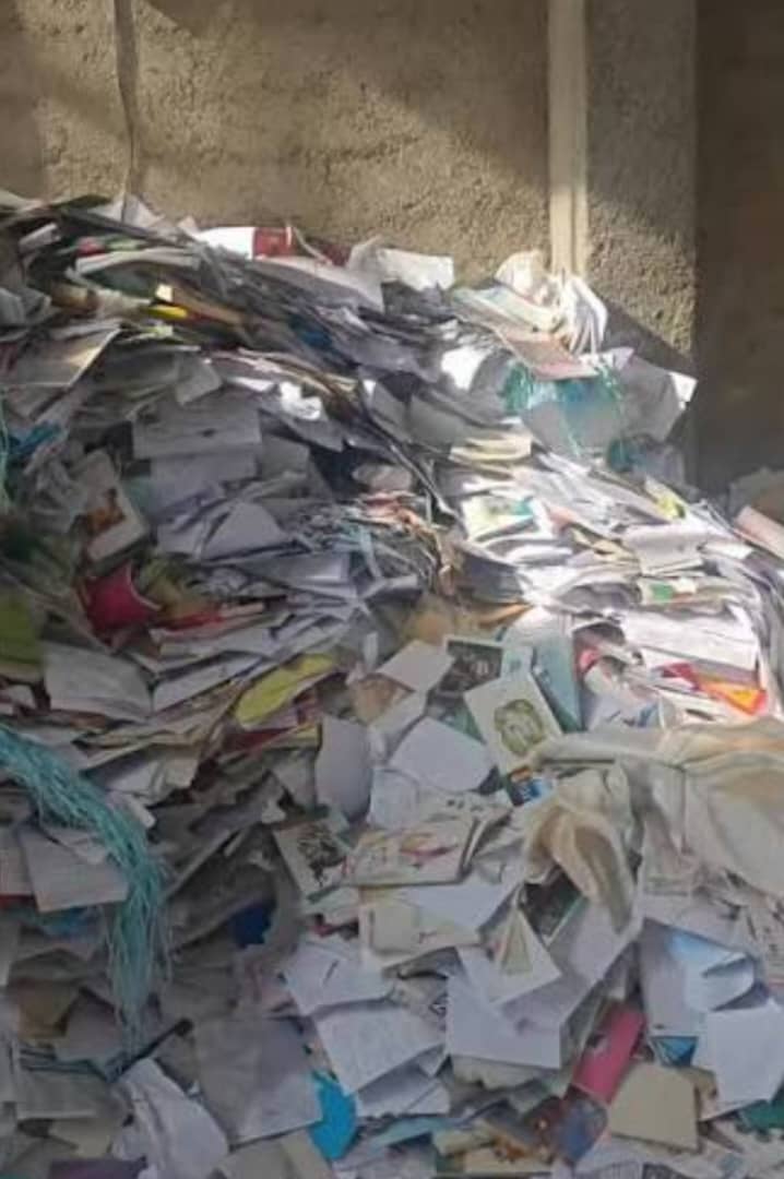 خرید کتاب و کاغذ باطله در شیراز