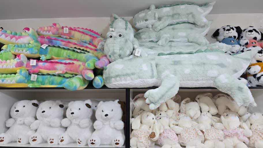 خرید عروسک کارتنی و انیمیشن