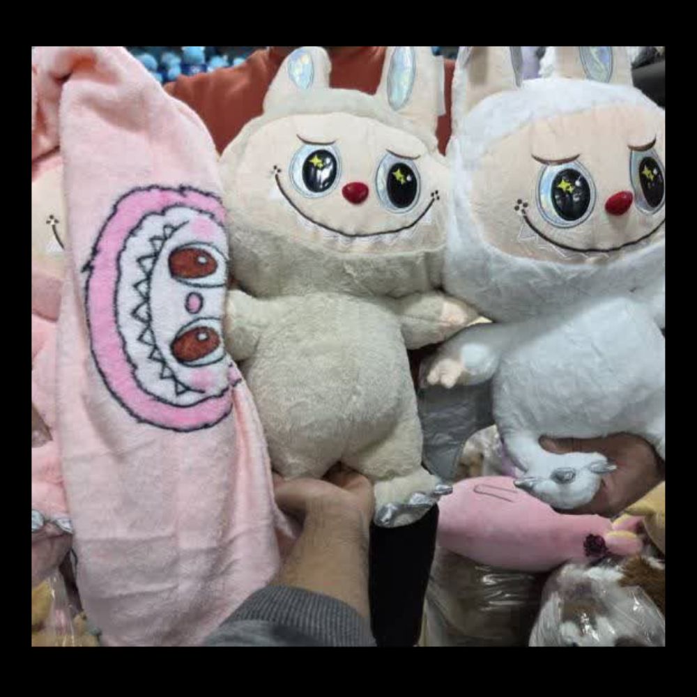 خرید و فروش عروسک تک و عمده