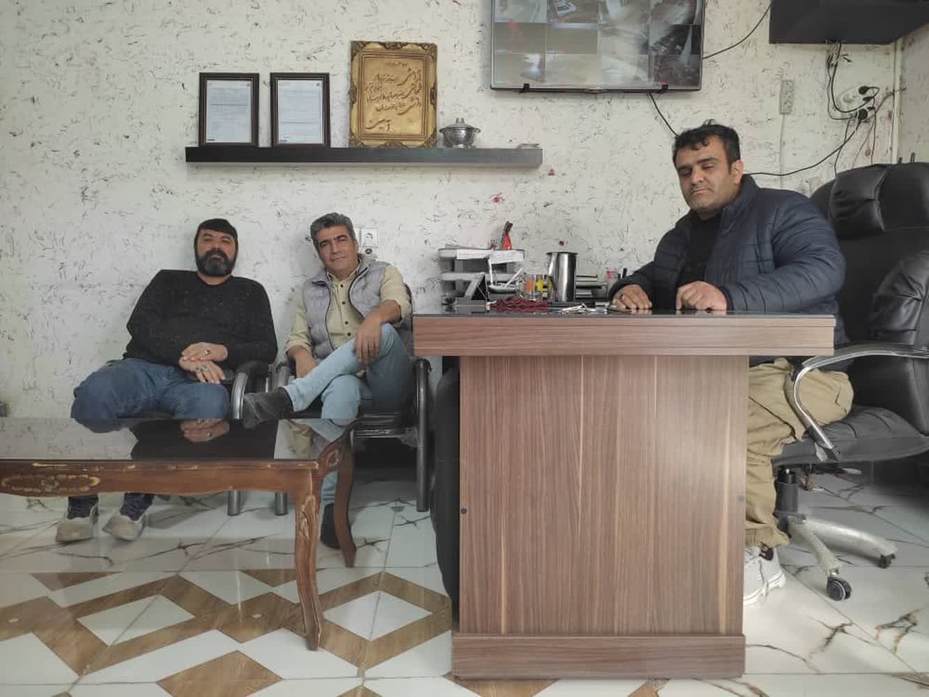 کمپ طلوع افتادگان به پا خواسته