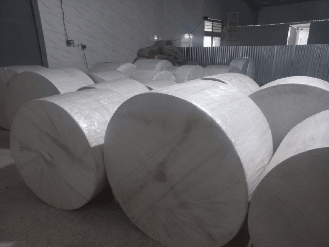 خرید تیشو بهداشتی 