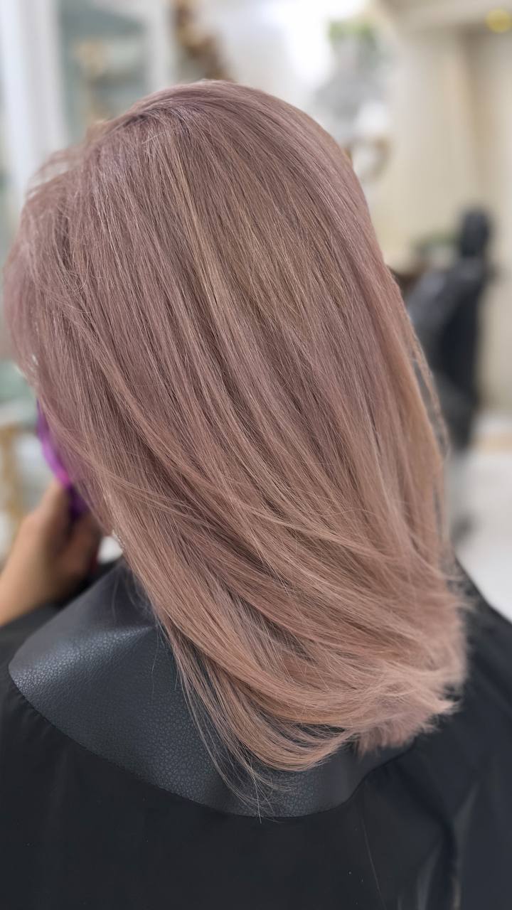 سالن زیبایی زینب همتی