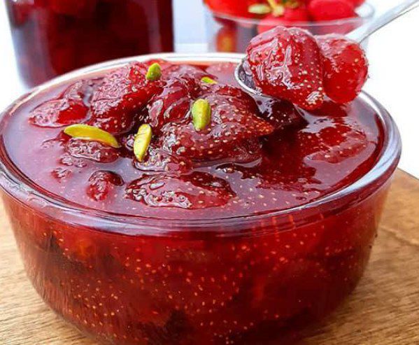مربای توت فرنگی