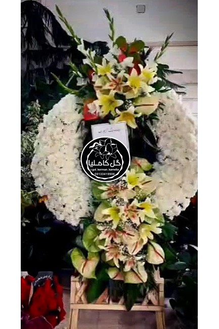گل فروشی در پارک مطهری کرمان