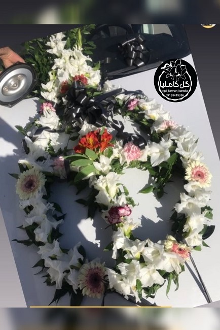 گل فروشی در پارک مطهری کرمان