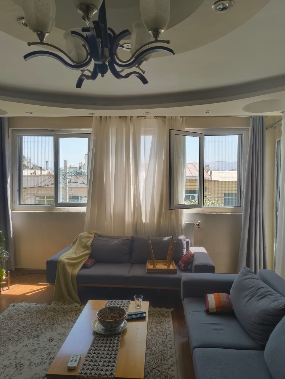 پنجره دوجداره شیراز