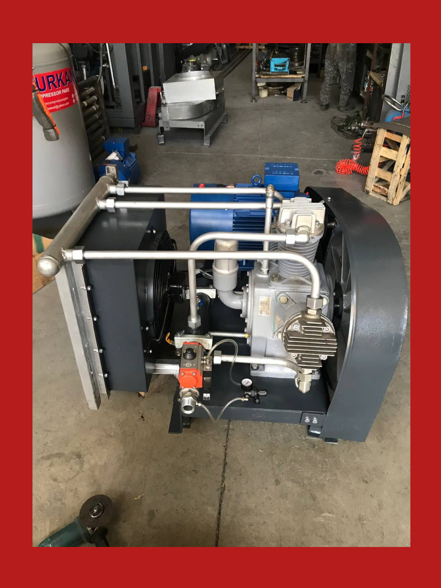 تامین کننده قطعات کمپرسور اسکرو و بوستر