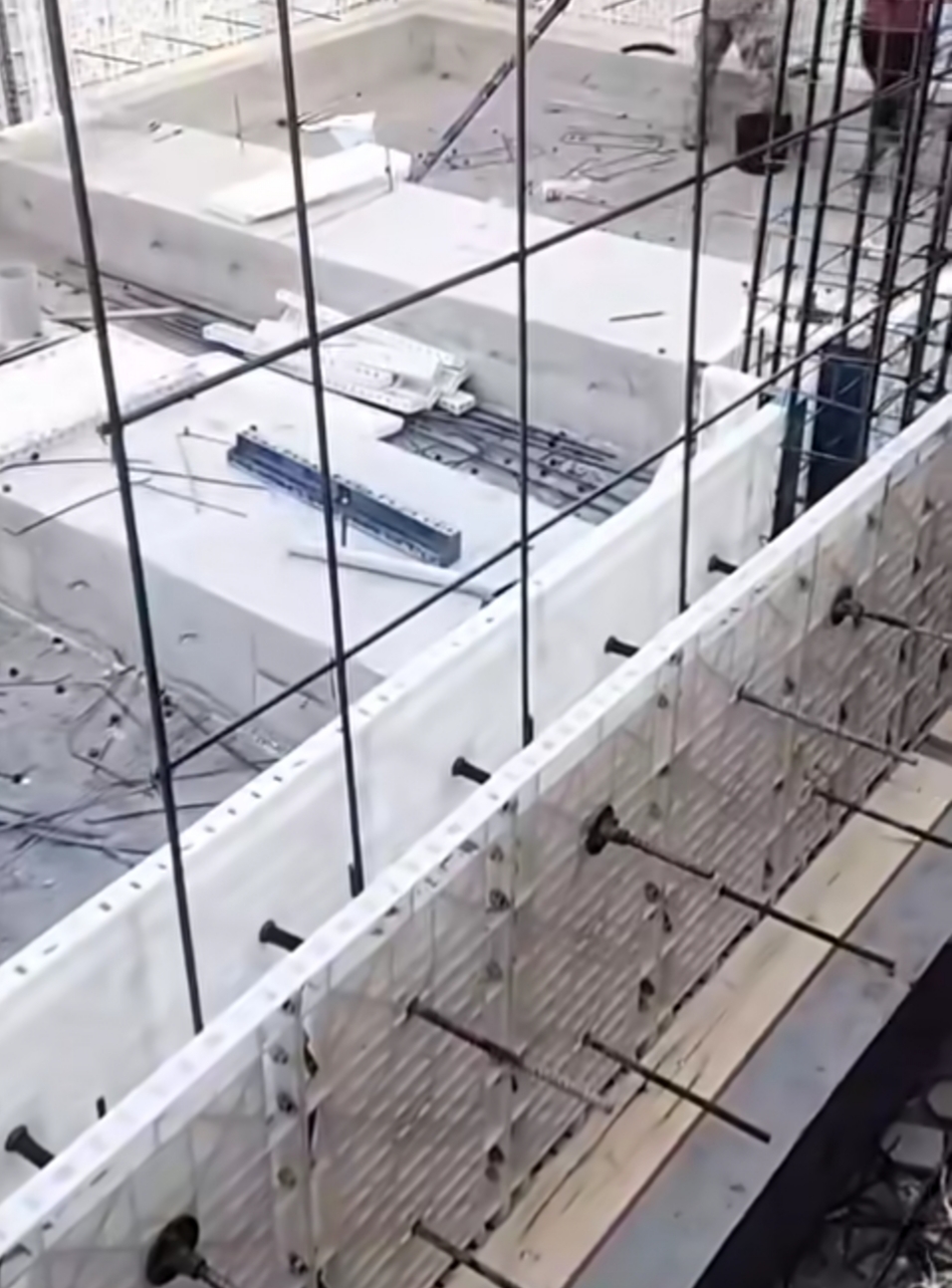 تولید کننده قالب پلاستیکی تخت